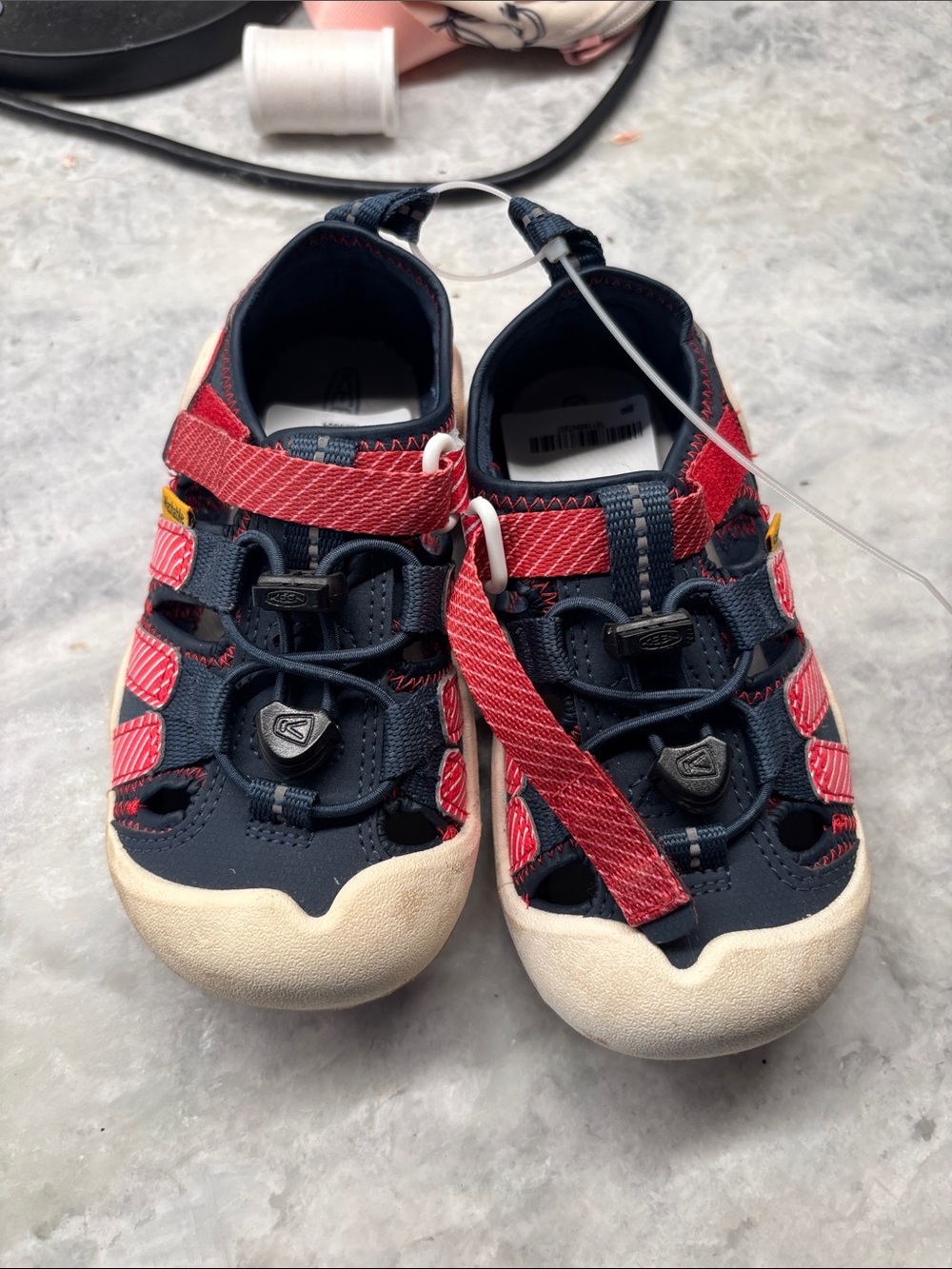 Keen Kids Navy Blue and Red Closed-Toe Sandals